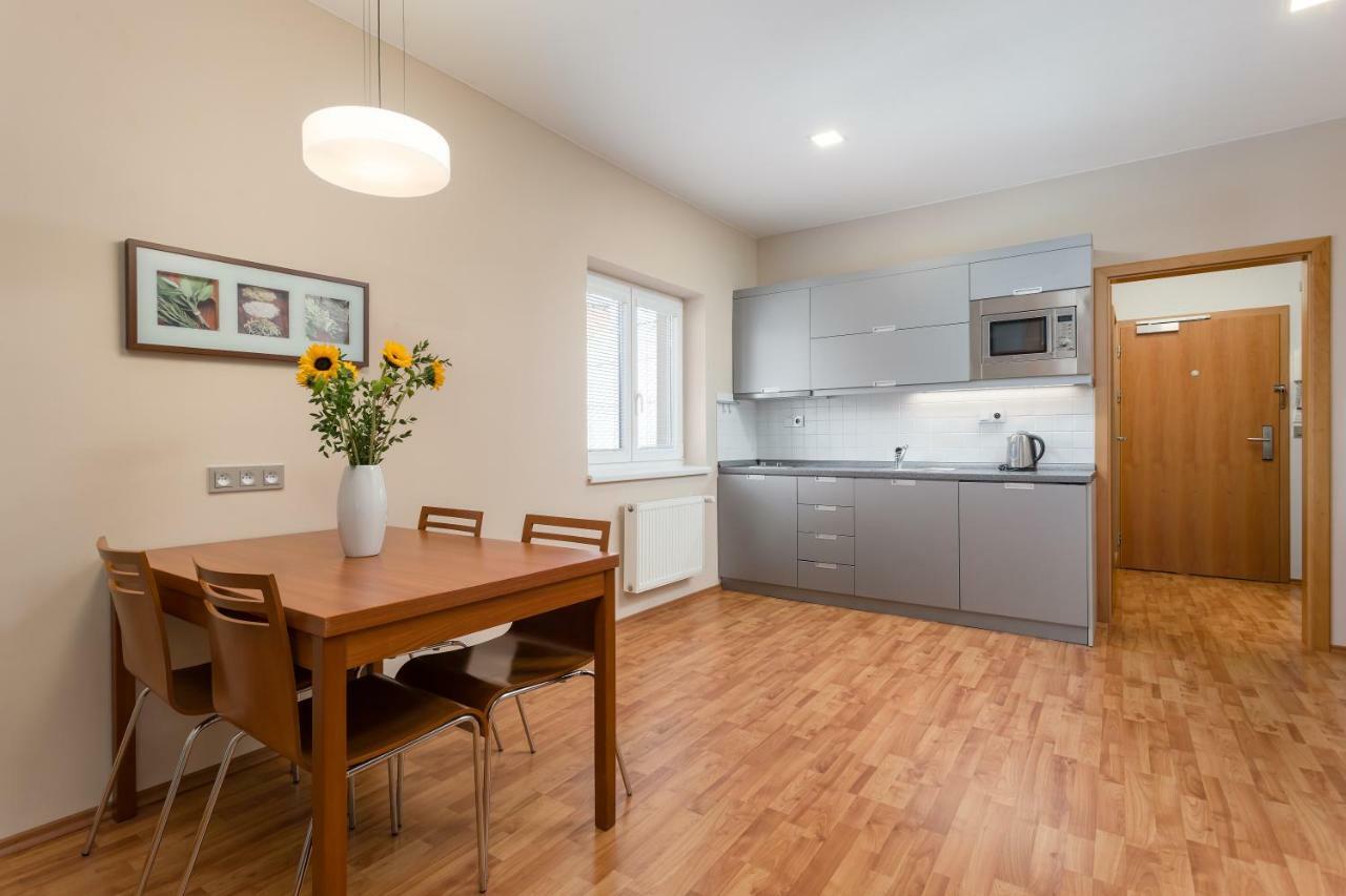 Apartmany Kramer โอปาวา ภายนอก รูปภาพ